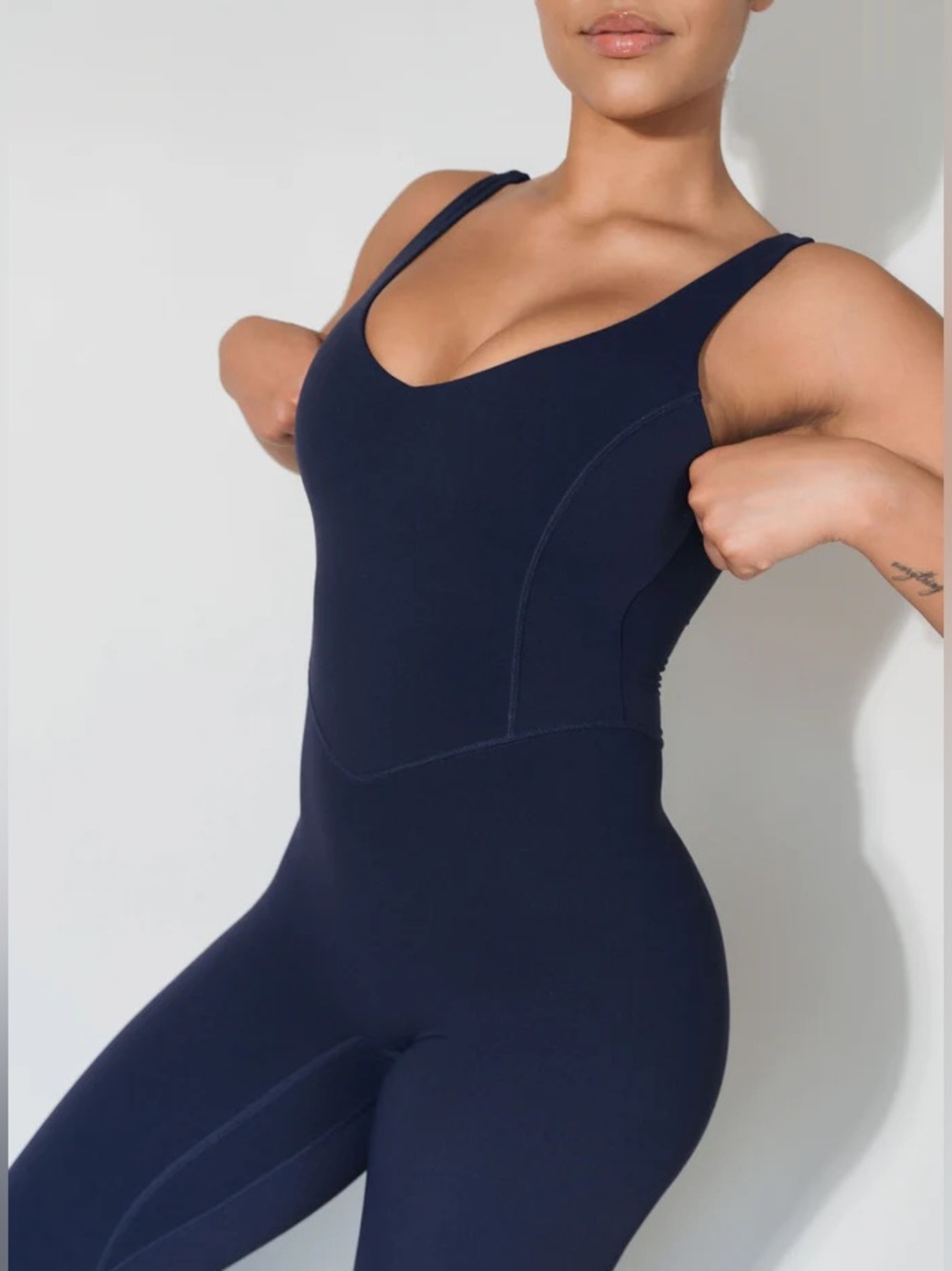 Vitality Cloud ll Jumpsuit Size S Oxford Navy Blue V-Neck Contouring Snatched - Picture 3 of 12